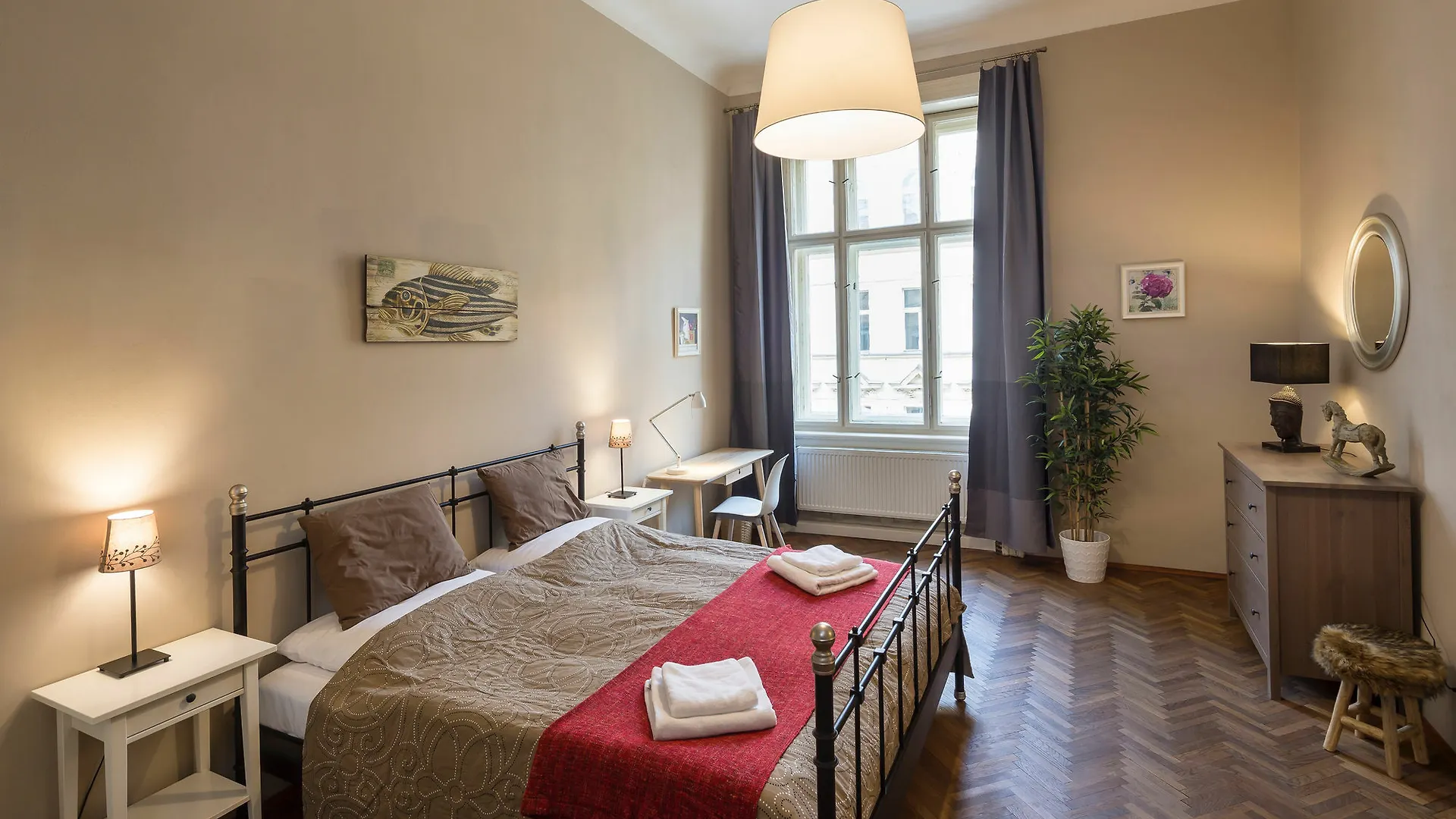 Old Town Square - Dlouha Apartments Prag