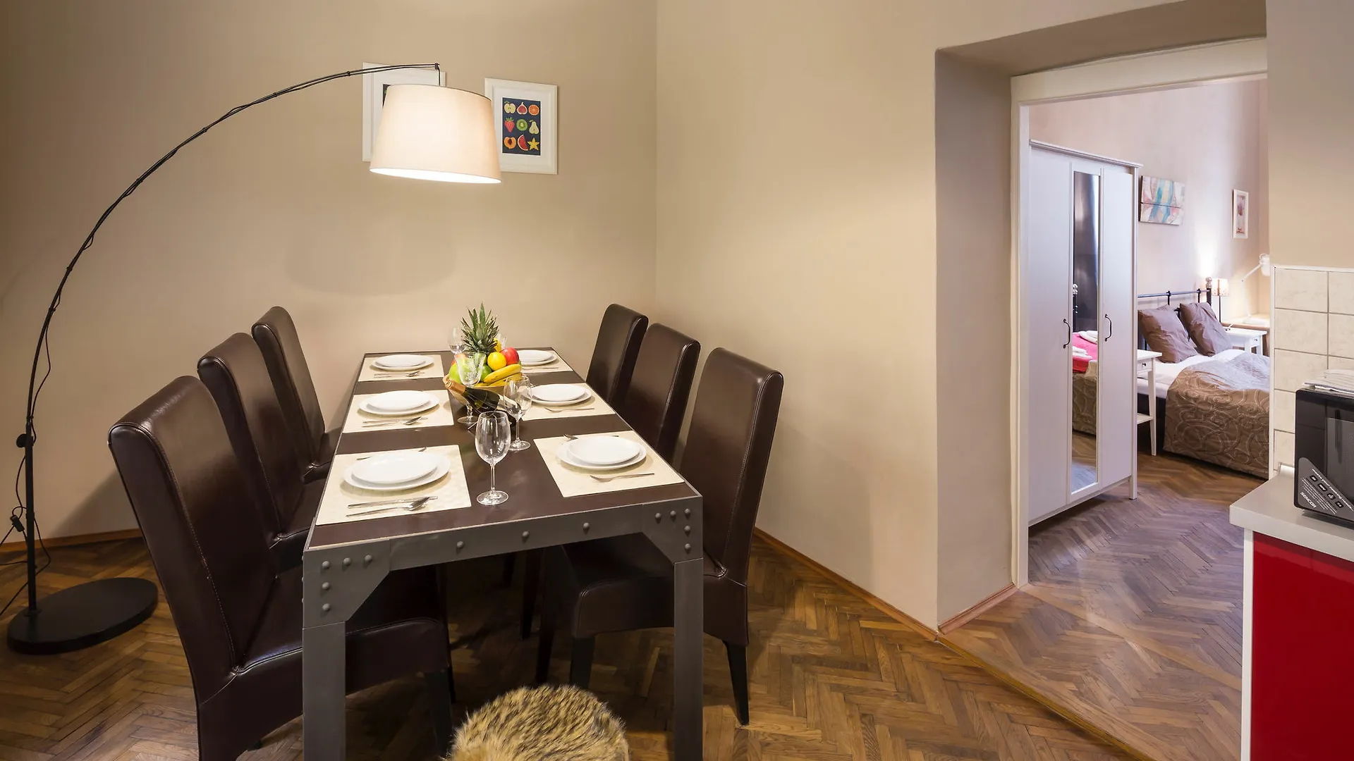Old Town Square - Dlouha Apartments Prag Tjeckien