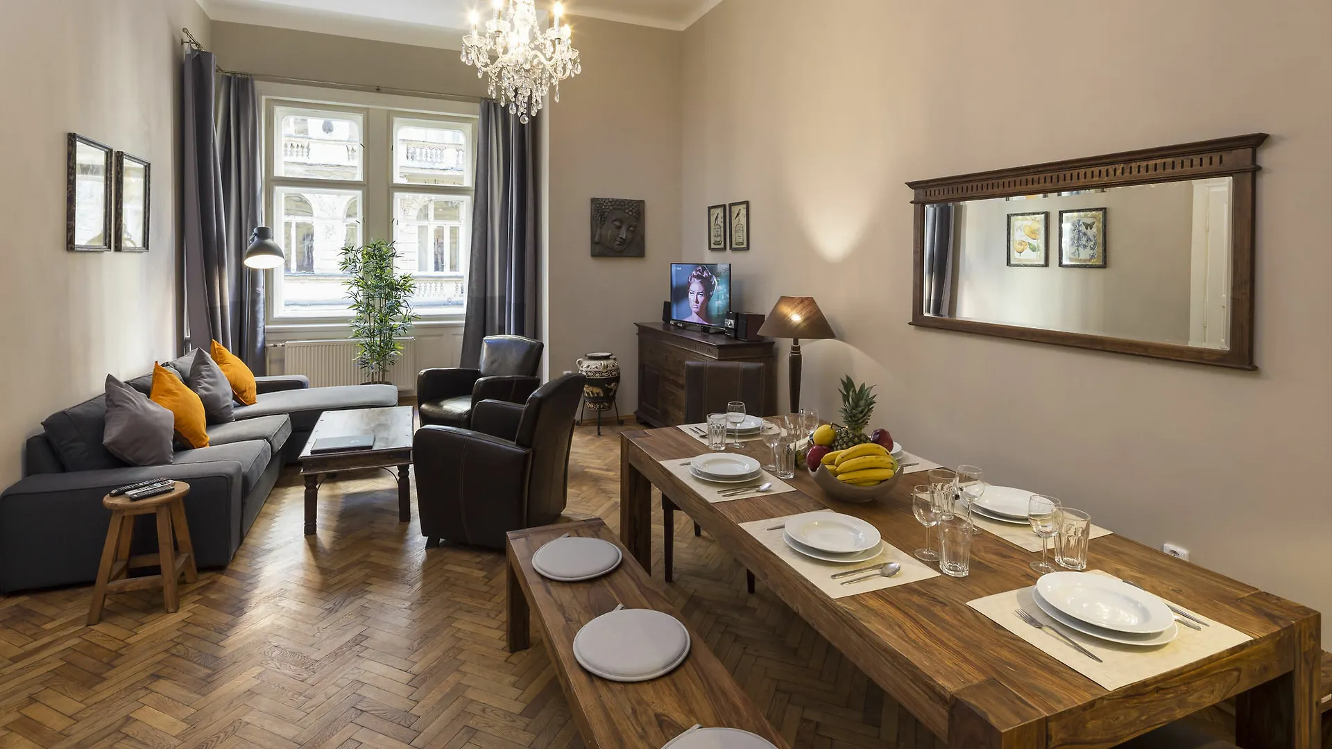 Old Town Square - Dlouha Apartments Prag